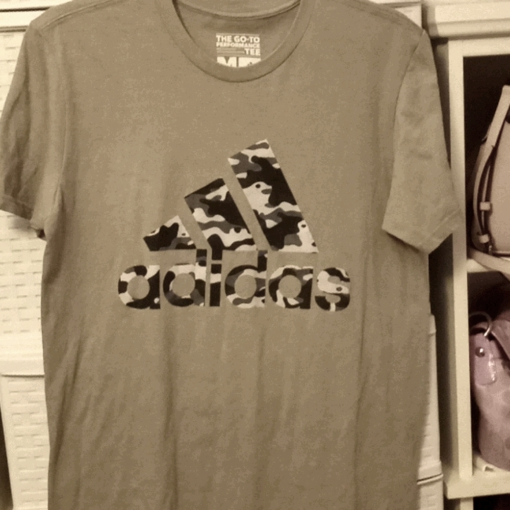 Adidas the Go-To Performance Tee Men's Size Medium